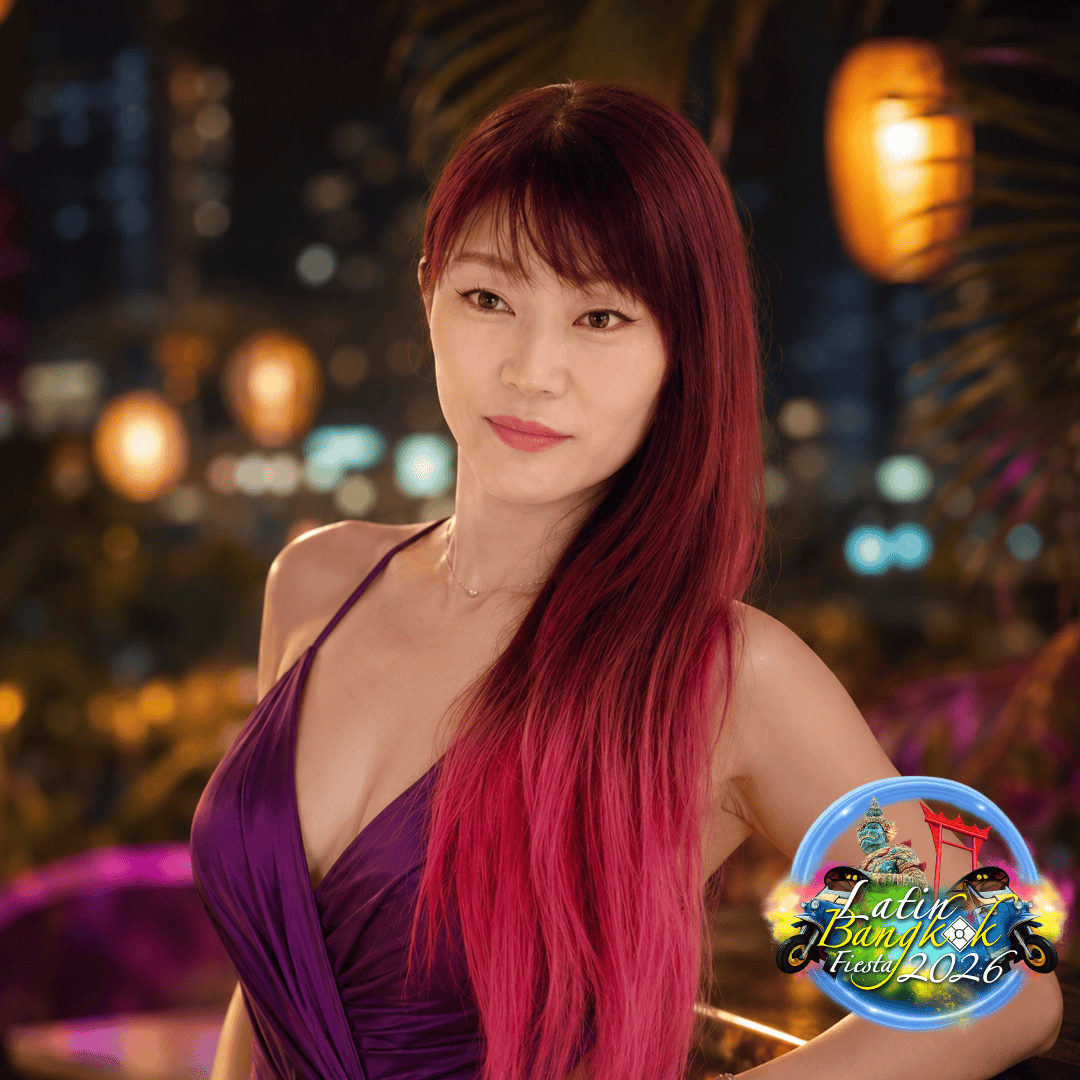 Hitomi social dancing